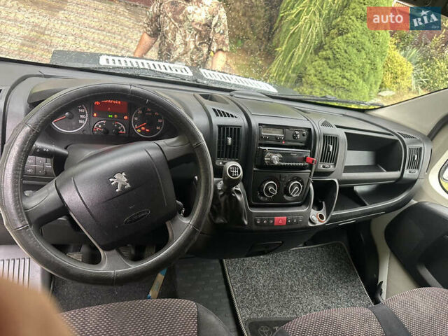 Белый Пежо Boxer, объемом двигателя 3 л и пробегом 592 тыс. км за 11500 $, фото 9 на Automoto.ua