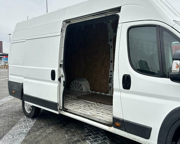 Белый Пежо Boxer, объемом двигателя 0 л и пробегом 282 тыс. км за 10000 $, фото 17 на Automoto.ua