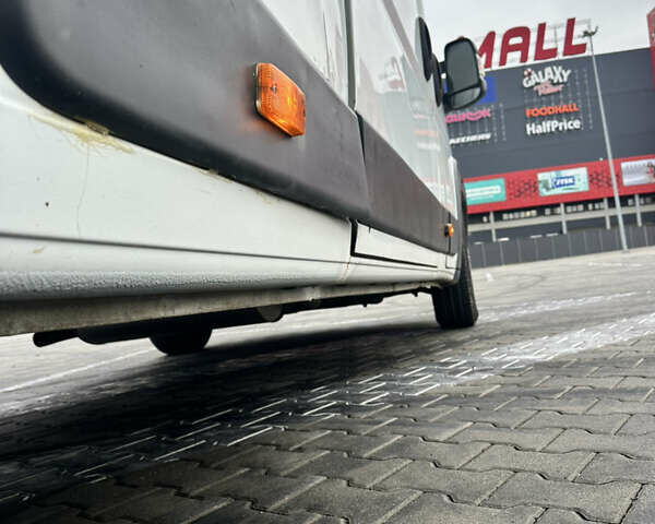 Белый Пежо Boxer, объемом двигателя 0 л и пробегом 282 тыс. км за 10000 $, фото 11 на Automoto.ua