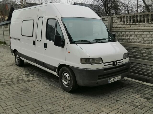 Білий Пежо Boxer, об'ємом двигуна 2.4 л та пробігом 272 тис. км за 2600 $, фото 1 на Automoto.ua