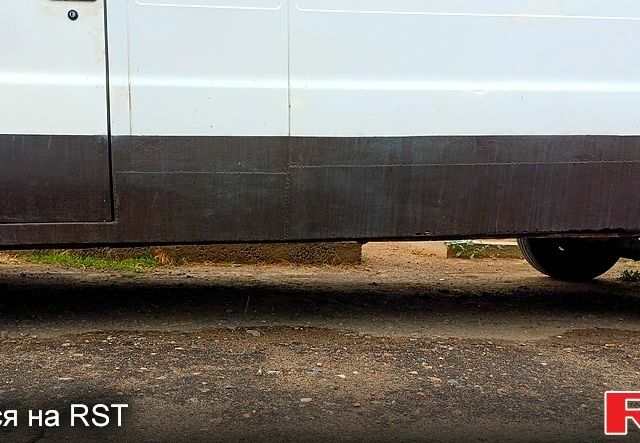 Белый Пежо Boxer, объемом двигателя 2.5 л и пробегом 300 тыс. км за 2100 $, фото 7 на Automoto.ua