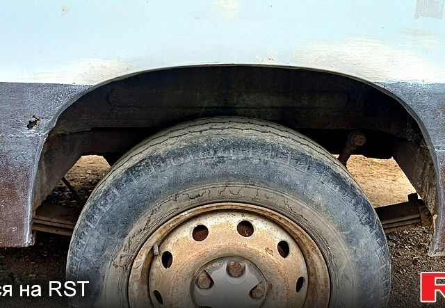 Белый Пежо Boxer, объемом двигателя 2.5 л и пробегом 300 тыс. км за 2100 $, фото 5 на Automoto.ua