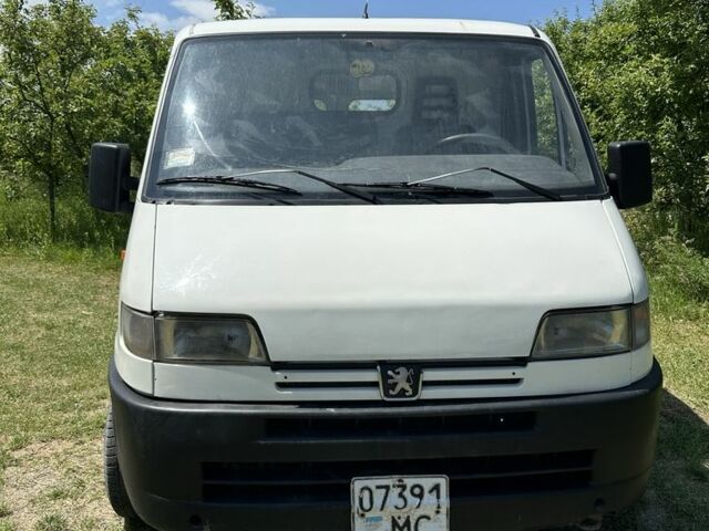 Белый Пежо Boxer, объемом двигателя 1.9 л и пробегом 489 тыс. км за 1700 $, фото 1 на Automoto.ua
