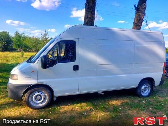 Білий Пежо Boxer, об'ємом двигуна 2.5 л та пробігом 500 тис. км за 3000 $, фото 1 на Automoto.ua