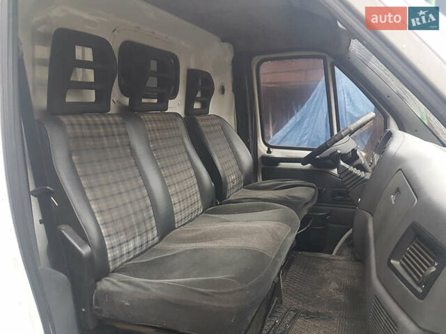 Белый Пежо Boxer, объемом двигателя 0 л и пробегом 250 тыс. км за 5600 $, фото 12 на Automoto.ua