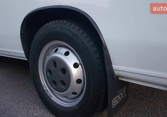 Белый Пежо Boxer, объемом двигателя 0 л и пробегом 250 тыс. км за 5600 $, фото 6 на Automoto.ua