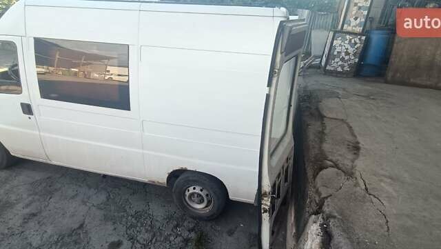 Білий Пежо Boxer, об'ємом двигуна 1.9 л та пробігом 450 тис. км за 2800 $, фото 3 на Automoto.ua