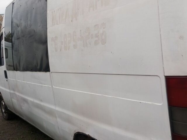 Белый Пежо Boxer, объемом двигателя 2.4 л и пробегом 185 тыс. км за 1500 $, фото 3 на Automoto.ua