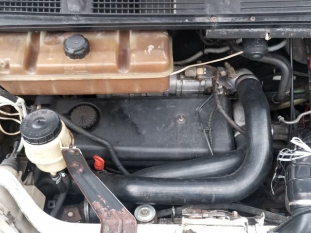 Белый Пежо Boxer, объемом двигателя 2.4 л и пробегом 185 тыс. км за 1500 $, фото 1 на Automoto.ua