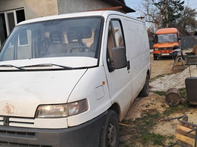 Білий Пежо Boxer, об'ємом двигуна 0 л та пробігом 300 тис. км за 1800 $, фото 5 на Automoto.ua