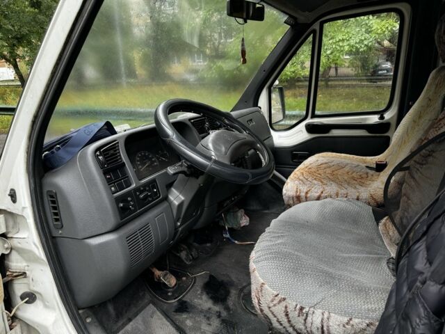Белый Пежо Boxer, объемом двигателя 1.9 л и пробегом 550 тыс. км за 2500 $, фото 6 на Automoto.ua