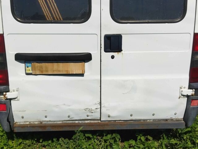 Белый Пежо Boxer, объемом двигателя 1.9 л и пробегом 403 тыс. км за 1419 $, фото 7 на Automoto.ua