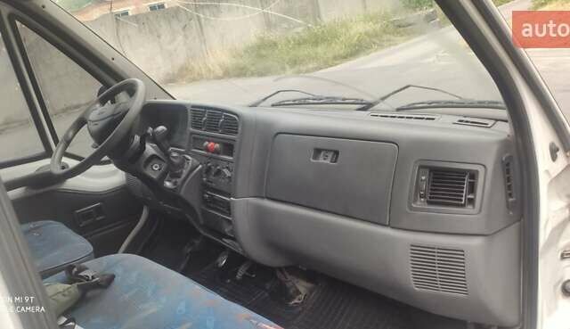 Білий Пежо Boxer, об'ємом двигуна 2.5 л та пробігом 400 тис. км за 2250 $, фото 25 на Automoto.ua