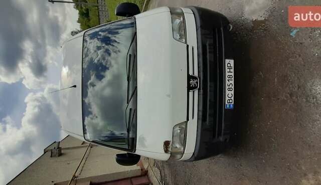 Білий Пежо Boxer, об'ємом двигуна 2.5 л та пробігом 400 тис. км за 2250 $, фото 3 на Automoto.ua