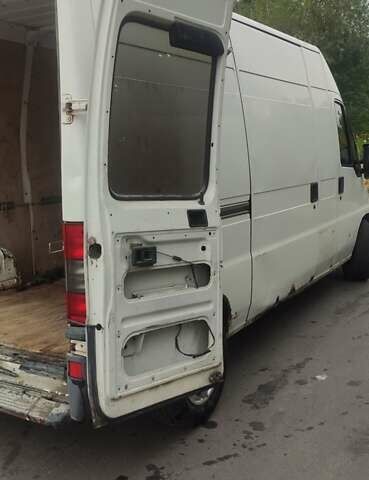 Белый Пежо Boxer, объемом двигателя 2.5 л и пробегом 40 тыс. км за 2500 $, фото 18 на Automoto.ua