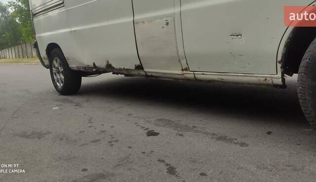 Білий Пежо Boxer, об'ємом двигуна 2.5 л та пробігом 400 тис. км за 2250 $, фото 4 на Automoto.ua