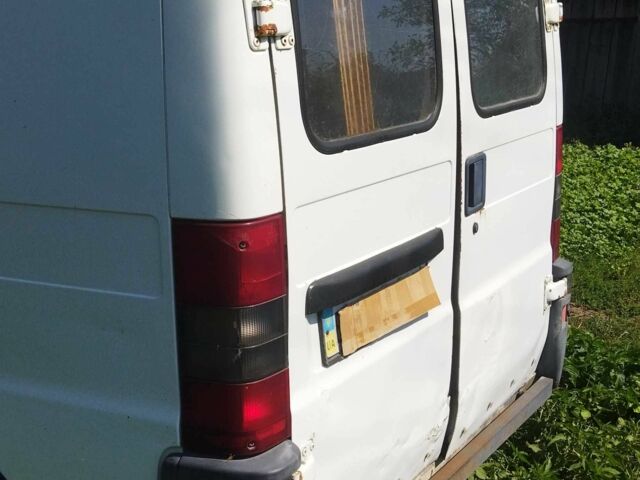 Белый Пежо Boxer, объемом двигателя 1.9 л и пробегом 403 тыс. км за 1419 $, фото 6 на Automoto.ua