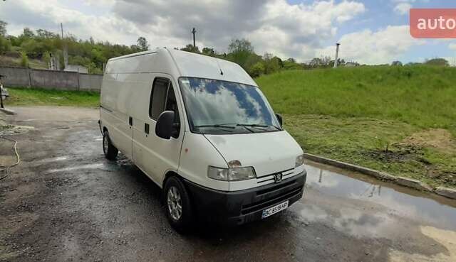 Білий Пежо Boxer, об'ємом двигуна 2.5 л та пробігом 400 тис. км за 2250 $, фото 2 на Automoto.ua