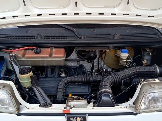 Белый Пежо Boxer, объемом двигателя 1.9 л и пробегом 280 тыс. км за 4400 $, фото 4 на Automoto.ua