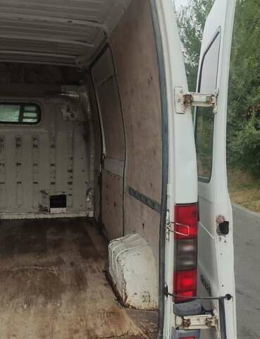 Белый Пежо Boxer, объемом двигателя 2.5 л и пробегом 40 тыс. км за 2500 $, фото 19 на Automoto.ua