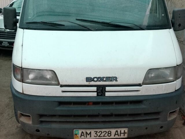 Белый Пежо Boxer, объемом двигателя 2.5 л и пробегом 515 тыс. км за 2412 $, фото 1 на Automoto.ua