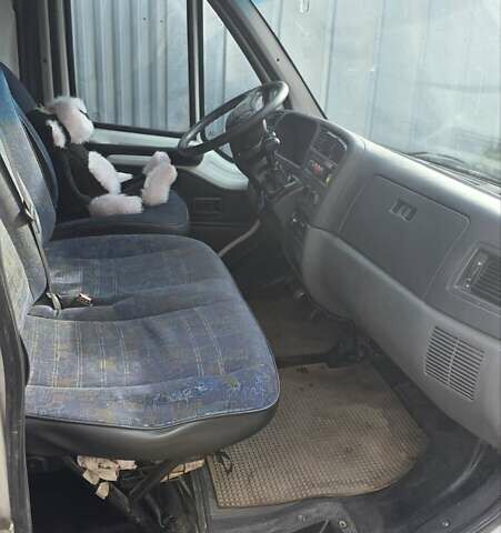 Белый Пежо Boxer, объемом двигателя 2.5 л и пробегом 263 тыс. км за 3300 $, фото 16 на Automoto.ua