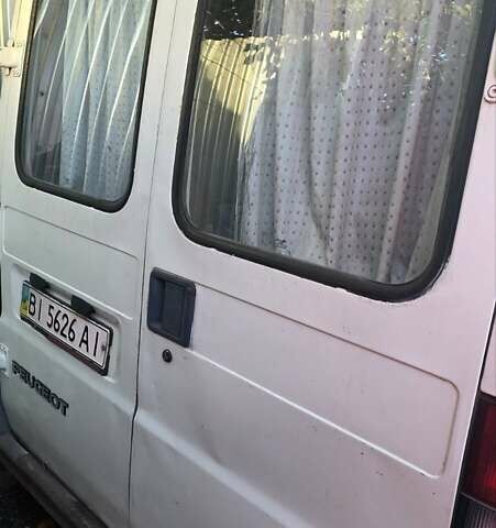 Белый Пежо Boxer, объемом двигателя 2.5 л и пробегом 263 тыс. км за 3300 $, фото 4 на Automoto.ua