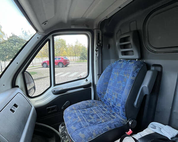 Пежо Boxer 2000 у Івано-Франківську на Automoto.ua Білий Пежо Boxer, об'ємом двигуна 1.9 л та пробігом 254 тис. км за 3500 $, фото 8 на Automoto.ua