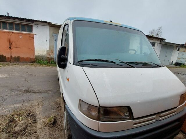 Білий Пежо Boxer, об'ємом двигуна 1.9 л та пробігом 300 тис. км за 1500 $, фото 1 на Automoto.ua