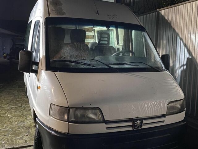 Белый Пежо Boxer, объемом двигателя 0 л и пробегом 550 тыс. км за 2500 $, фото 3 на Automoto.ua