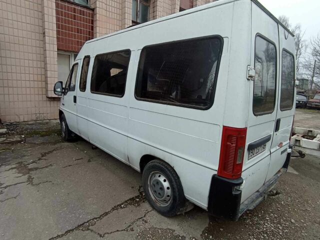 Белый Пежо Boxer, объемом двигателя 0 л и пробегом 250 тыс. км за 2500 $, фото 2 на Automoto.ua