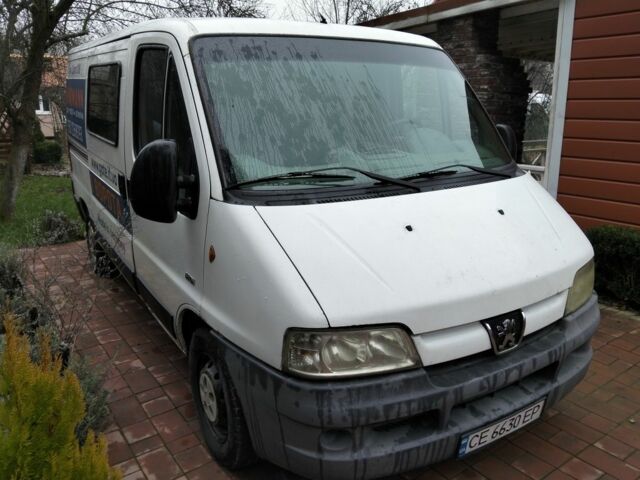 Белый Пежо Boxer, объемом двигателя 2 л и пробегом 303 тыс. км за 2700 $, фото 1 на Automoto.ua