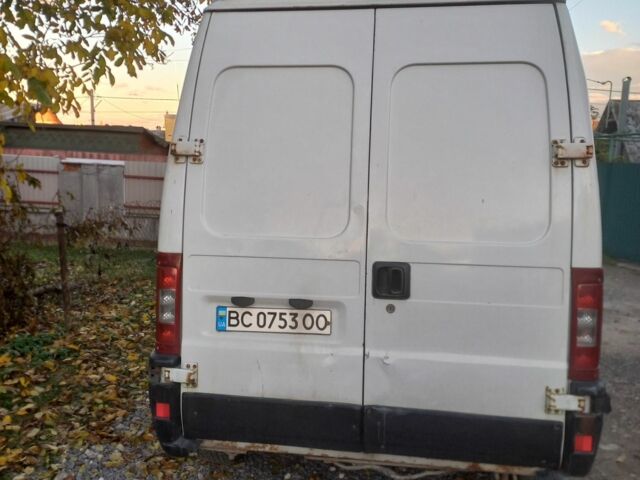 Белый Пежо Boxer, объемом двигателя 2.8 л и пробегом 400 тыс. км за 3500 $, фото 3 на Automoto.ua