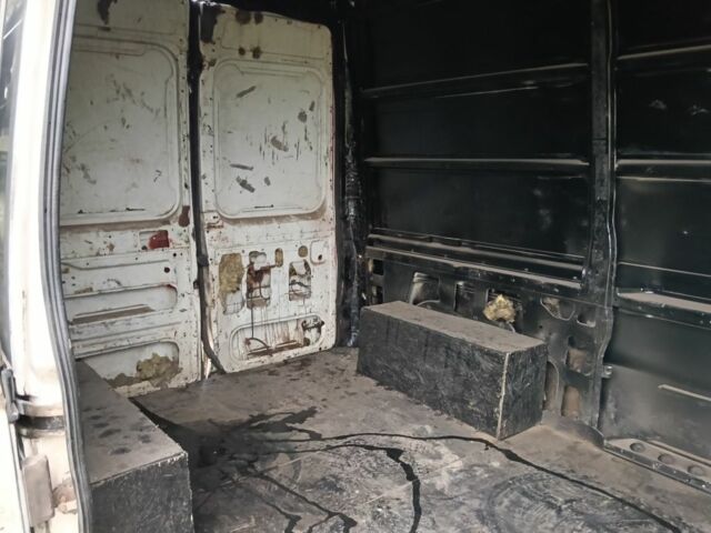 Белый Пежо Boxer, объемом двигателя 2.8 л и пробегом 390 тыс. км за 1850 $, фото 14 на Automoto.ua