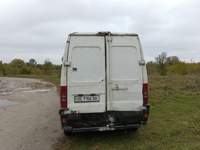 Белый Пежо Boxer, объемом двигателя 2.8 л и пробегом 390 тыс. км за 1850 $, фото 5 на Automoto.ua
