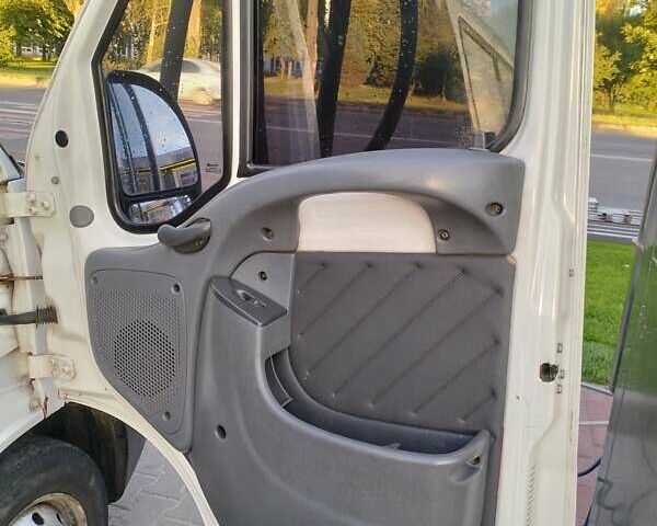 Білий Пежо Boxer, об'ємом двигуна 2 л та пробігом 400 тис. км за 4100 $, фото 13 на Automoto.ua