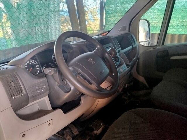 Белый Пежо Boxer, объемом двигателя 2.2 л и пробегом 0 тыс. км за 2800 $, фото 6 на Automoto.ua