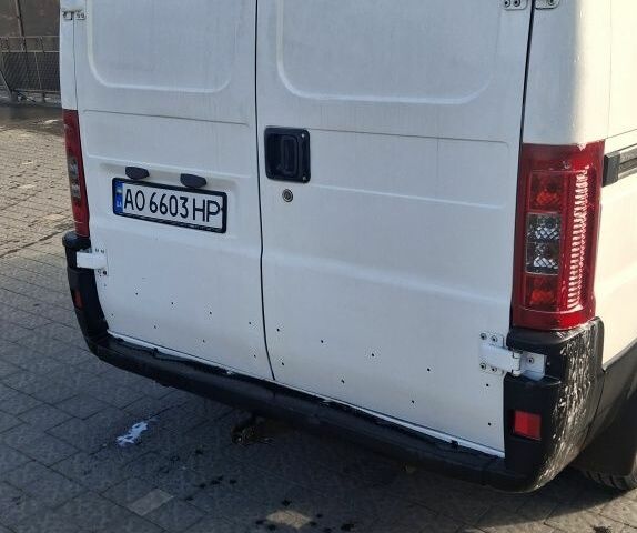 Белый Пежо Boxer, объемом двигателя 2 л и пробегом 505 тыс. км за 4400 $, фото 3 на Automoto.ua