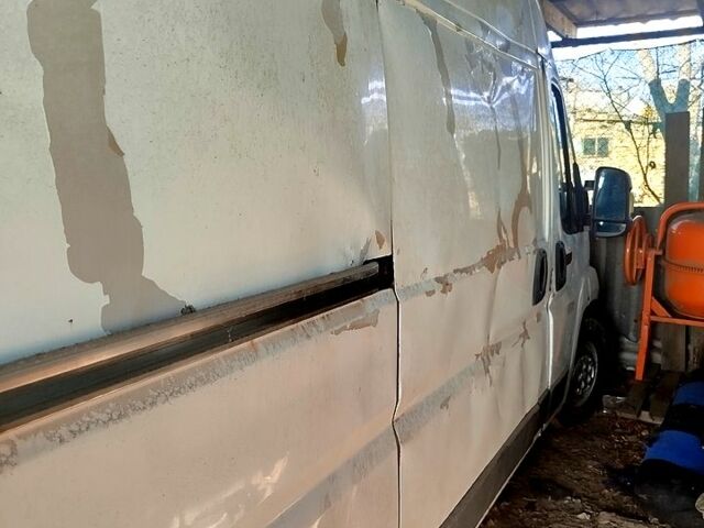 Белый Пежо Boxer, объемом двигателя 2.2 л и пробегом 0 тыс. км за 2800 $, фото 3 на Automoto.ua