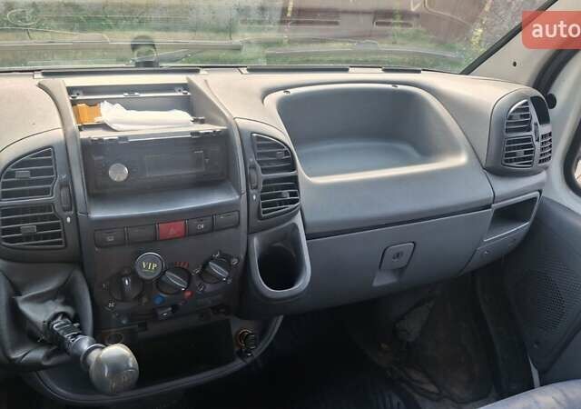 Белый Пежо Boxer, объемом двигателя 2 л и пробегом 500 тыс. км за 4700 $, фото 5 на Automoto.ua