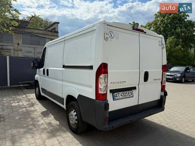 Білий Пежо Boxer, об'ємом двигуна 2.2 л та пробігом 372 тис. км за 6700 $, фото 2 на Automoto.ua