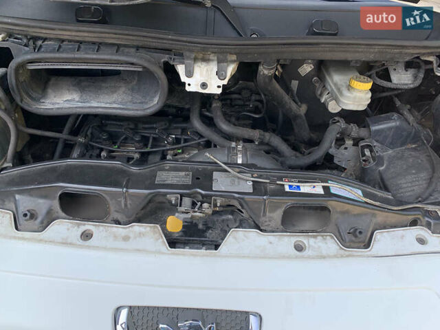 Белый Пежо Boxer, объемом двигателя 2.2 л и пробегом 370 тыс. км за 9900 $, фото 14 на Automoto.ua