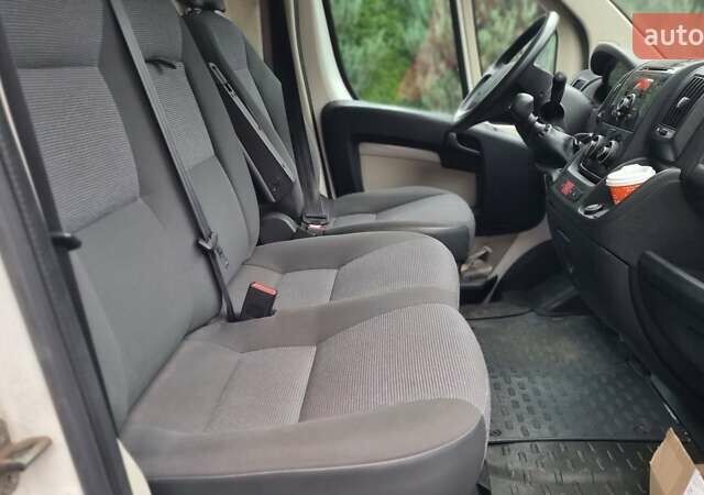 Белый Пежо Boxer, объемом двигателя 2.2 л и пробегом 155 тыс. км за 6800 $, фото 15 на Automoto.ua