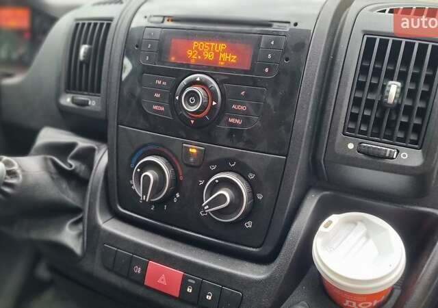 Белый Пежо Boxer, объемом двигателя 2.2 л и пробегом 155 тыс. км за 6800 $, фото 12 на Automoto.ua