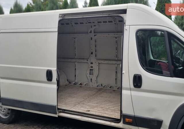 Белый Пежо Boxer, объемом двигателя 2.2 л и пробегом 155 тыс. км за 6800 $, фото 16 на Automoto.ua