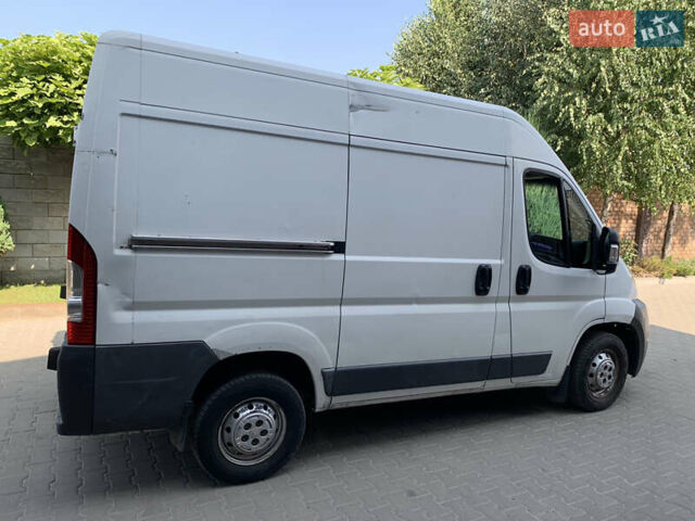 Белый Пежо Boxer, объемом двигателя 2.2 л и пробегом 370 тыс. км за 9900 $, фото 6 на Automoto.ua