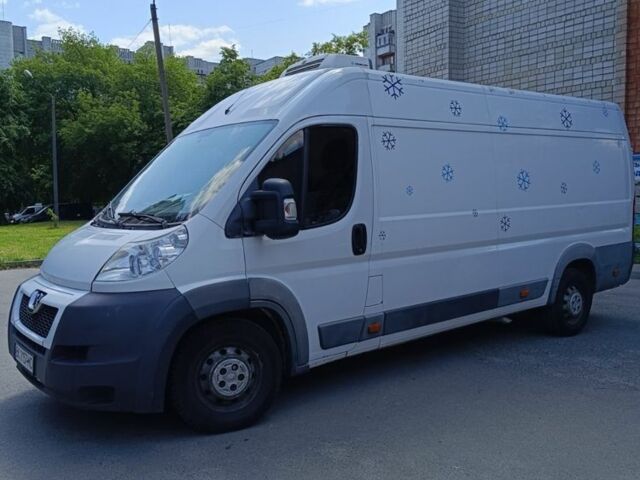 Белый Пежо Boxer, объемом двигателя 2.2 л и пробегом 125 тыс. км за 9300 $, фото 2 на Automoto.ua