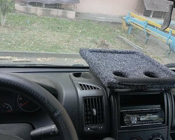 Белый Пежо Boxer, объемом двигателя 2.2 л и пробегом 325 тыс. км за 14995 $, фото 1 на Automoto.ua