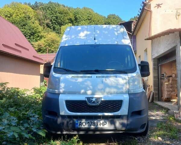 Белый Пежо Boxer, объемом двигателя 2.2 л и пробегом 137 тыс. км за 8500 $, фото 2 на Automoto.ua
