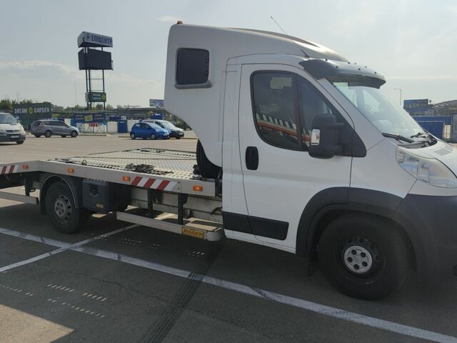 Білий Пежо Boxer, об'ємом двигуна 3 л та пробігом 470 тис. км за 18000 $, фото 1 на Automoto.ua